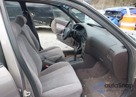 1994 Toyota Camry Le from USA, damaged, VIN 4T1SK12E0RU463582